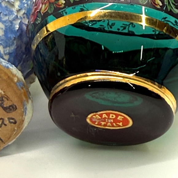 Vintage Mixed Lot of 3 Vases From Italy 3"-4" Vases Handpainted,Numbered & Signe - Picture 9 of 9